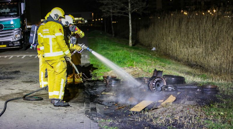 In anderhalf uur tijd moest de brandweer 3x uitrukken..
