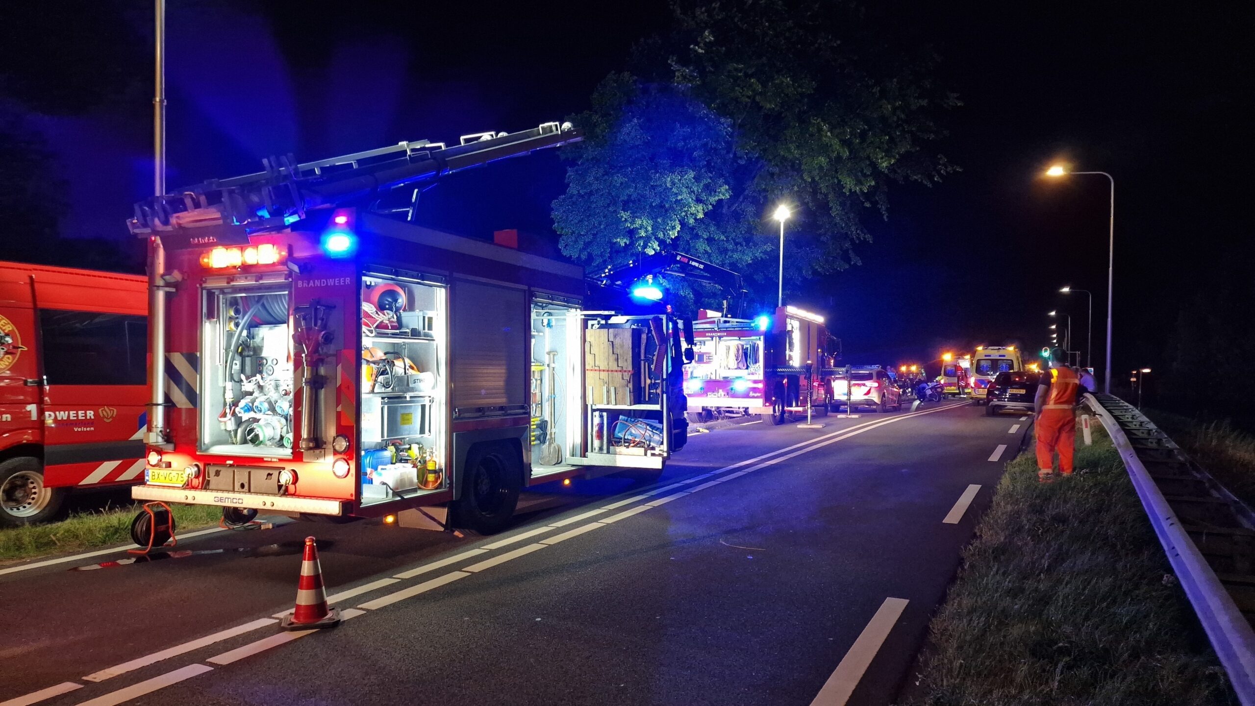 Drie personen overleden na ernstig ongeval N246 Markenbinnen