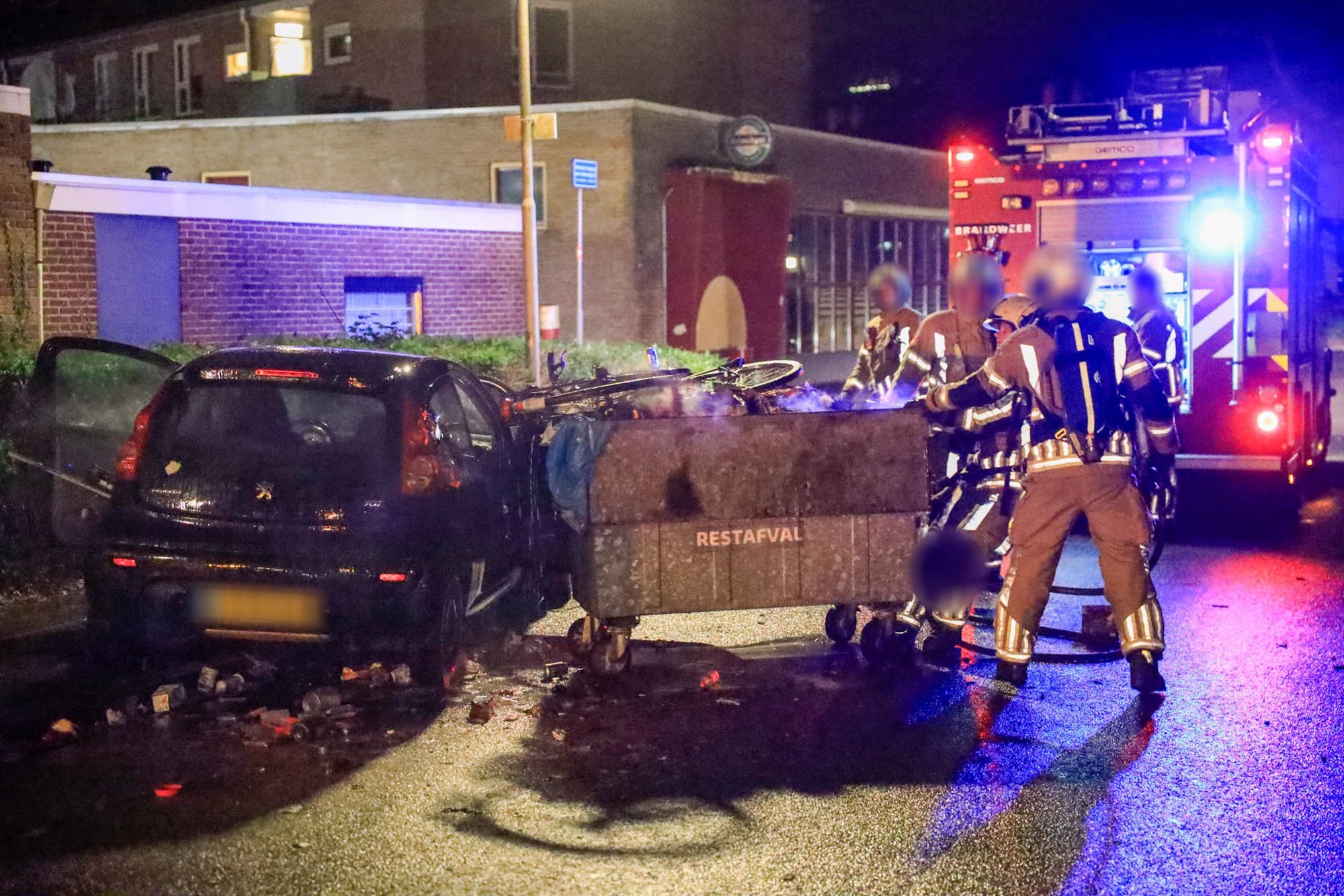 Gestolen auto in brand gestoken Euterpeplein Amersfoort | 112 Nieuws