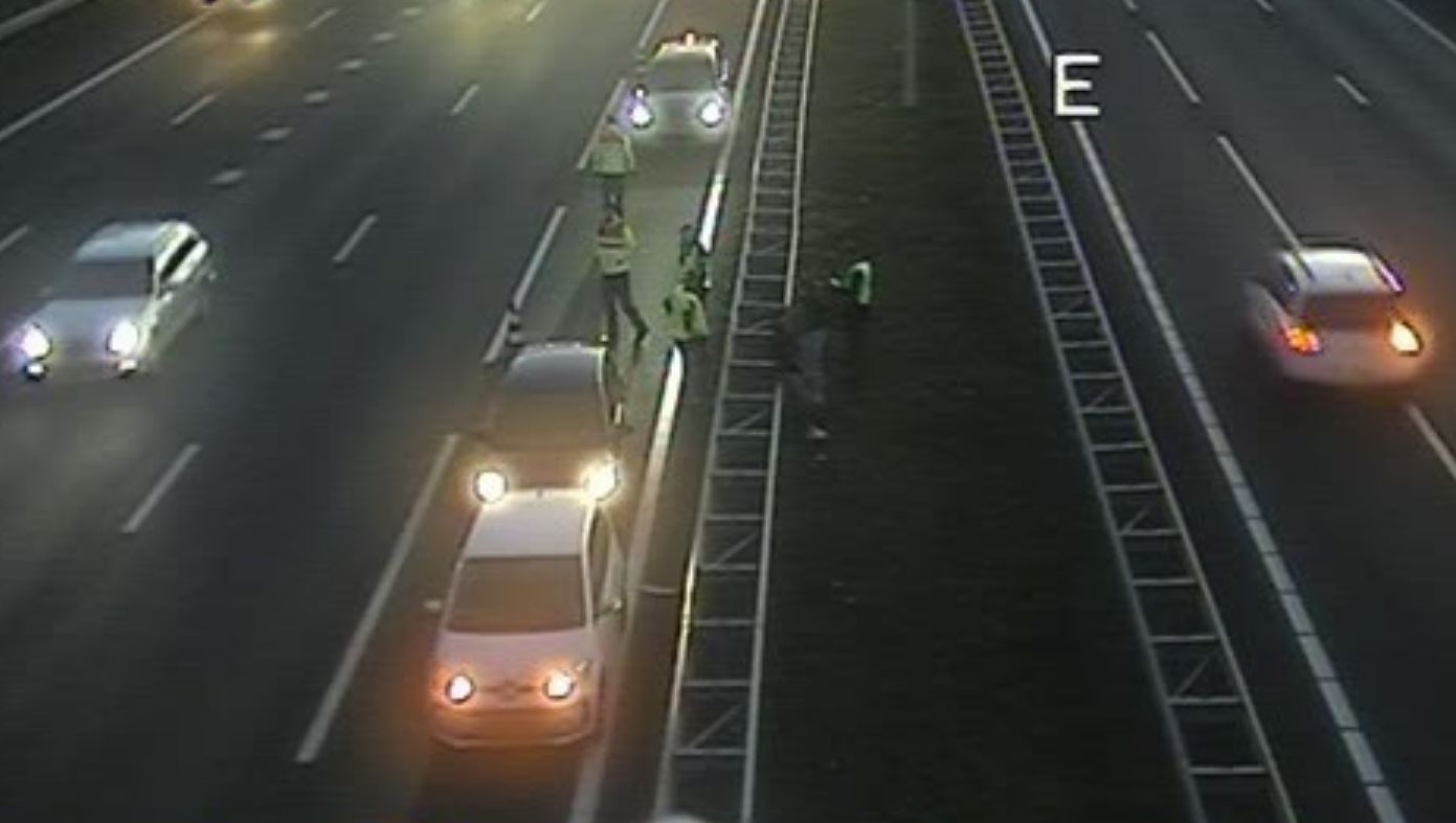 Forse file van meer dan een uur na ongeval met twee auto’s