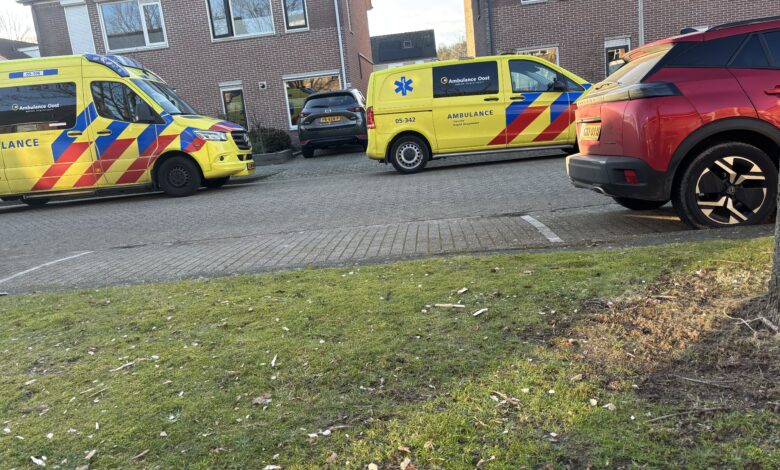 Persoon valt van ladder en raakt zwaar gewond