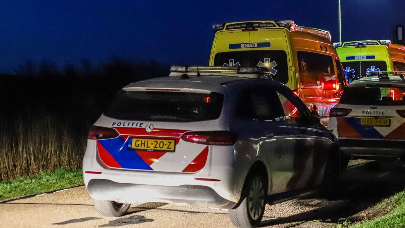 Geen treinen tot 01:15 uur na aanrijding bij spoorwegovergang