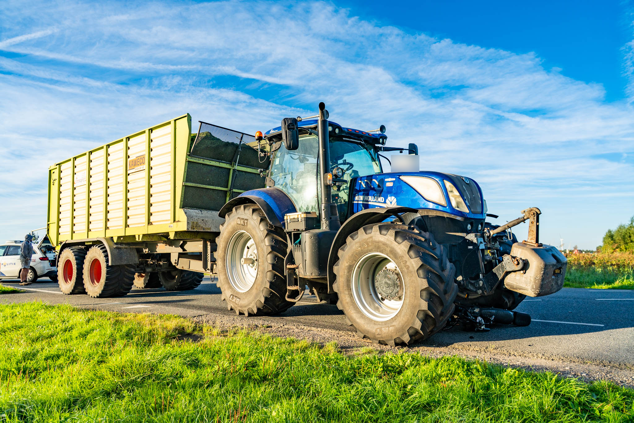 Fatbiker gewond na botsing met tractor op Adelaarsweg bij Zeewolde