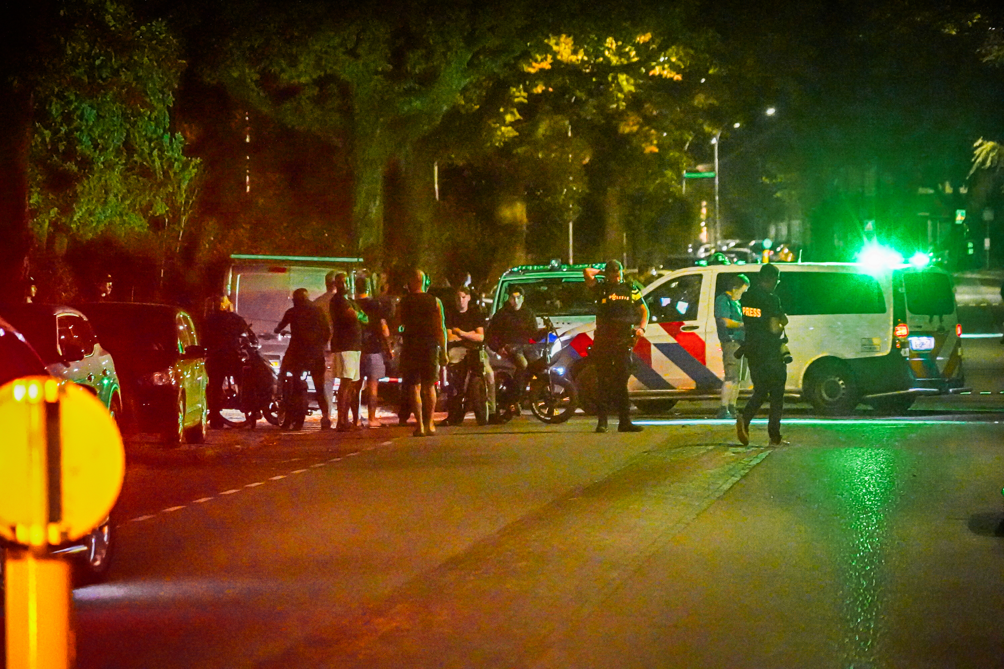 Veel politie na melding over schoten in Nijmegen, mogelijke link met Overasselt onderzocht