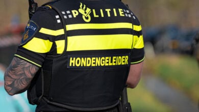 Politie_Uniform_Hondengeleider_Stock