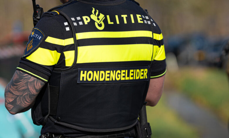 Politie_Uniform_Hondengeleider_Stock