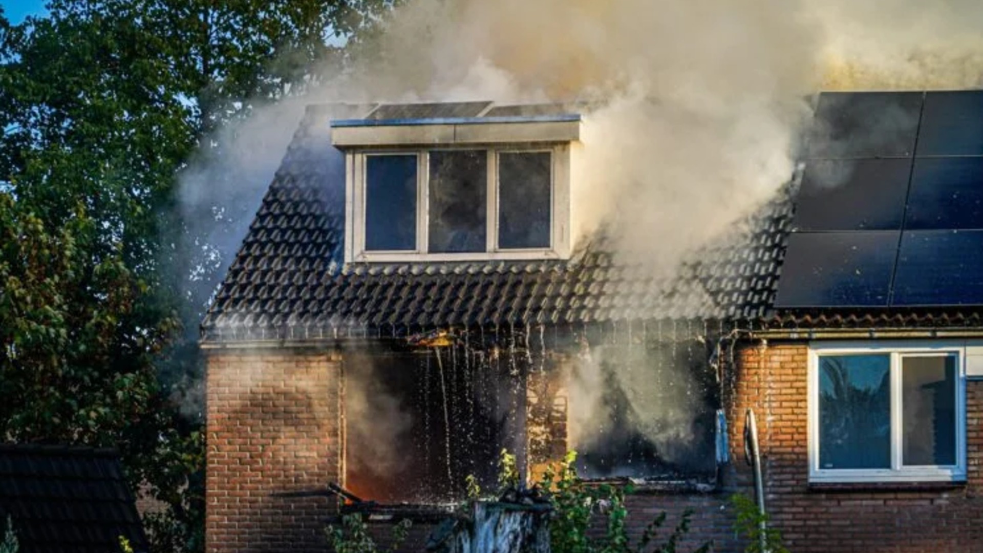 Overleden persoon gevonden in uitgebrande woning
